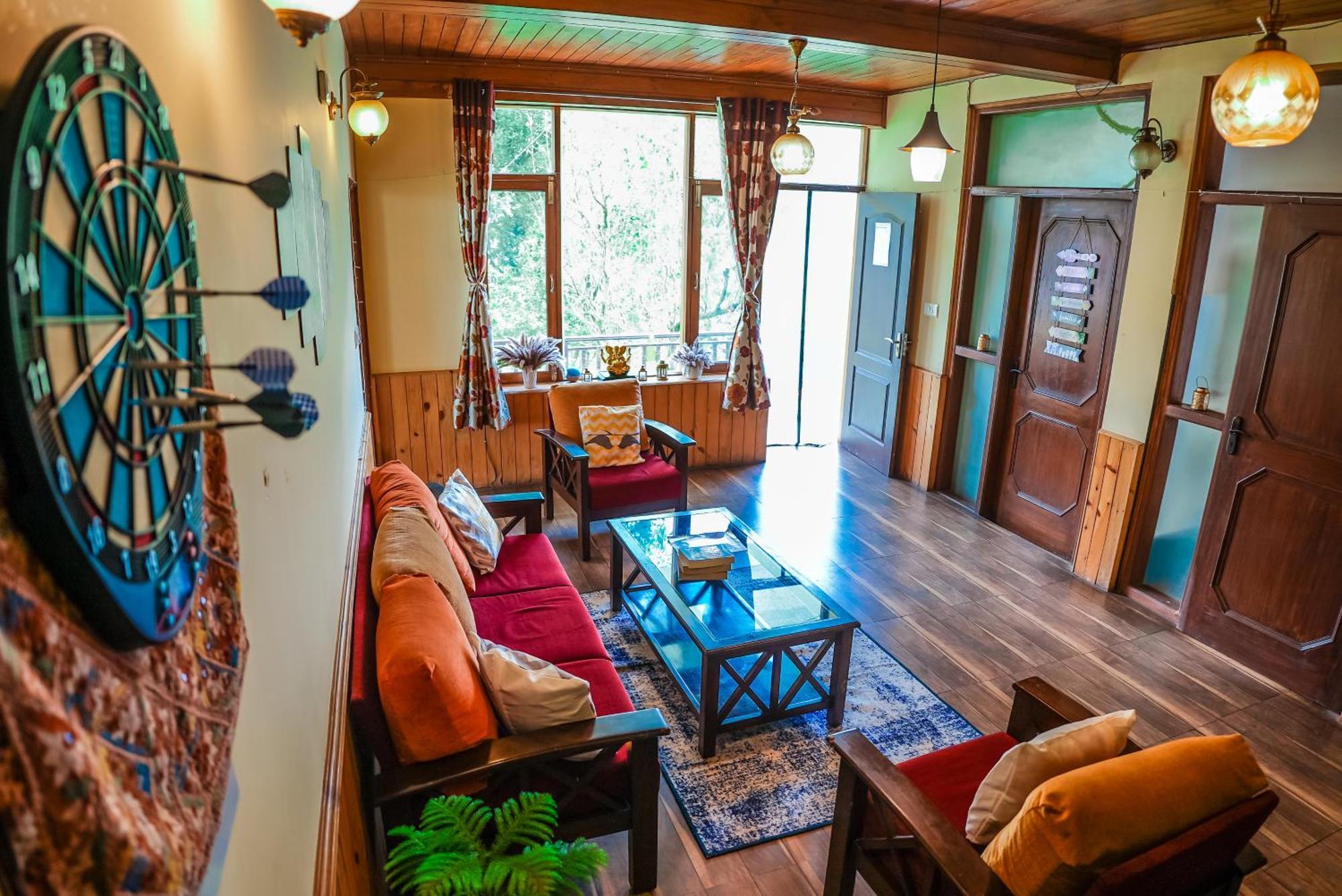 The Manu Emerald # Farmhouse # Top Selling Cottage In Manali # Peaceful Heritage Cozy Stay # Lawn With Bonfire # Most Awarded 外观 照片