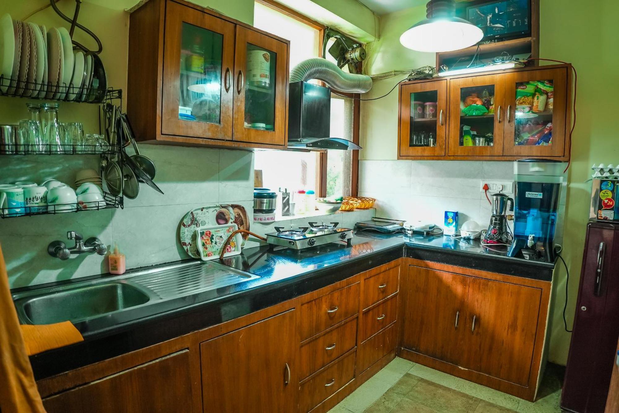 The Manu Emerald # Farmhouse # Top Selling Cottage In Manali # Peaceful Heritage Cozy Stay # Lawn With Bonfire # Most Awarded 外观 照片