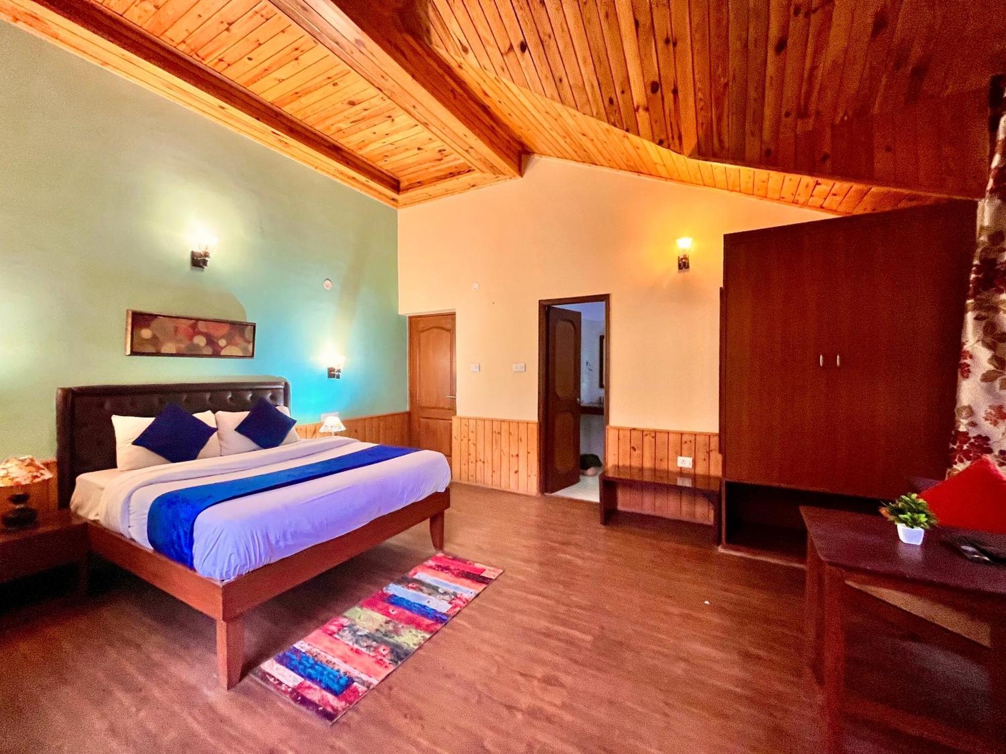 The Manu Emerald # Farmhouse # Top Selling Cottage In Manali # Peaceful Heritage Cozy Stay # Lawn With Bonfire # Most Awarded 外观 照片