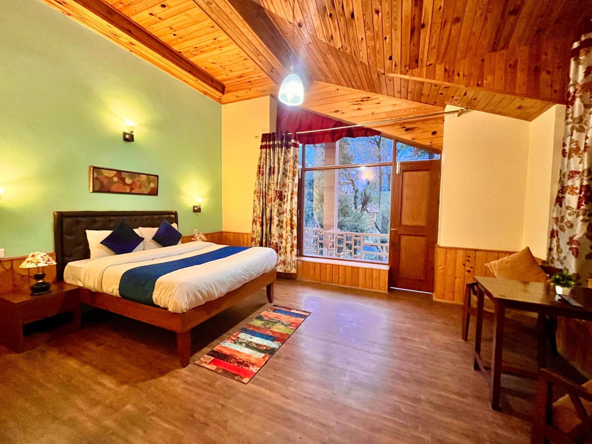 The Manu Emerald # Farmhouse # Top Selling Cottage In Manali # Peaceful Heritage Cozy Stay # Lawn With Bonfire # Most Awarded 外观 照片