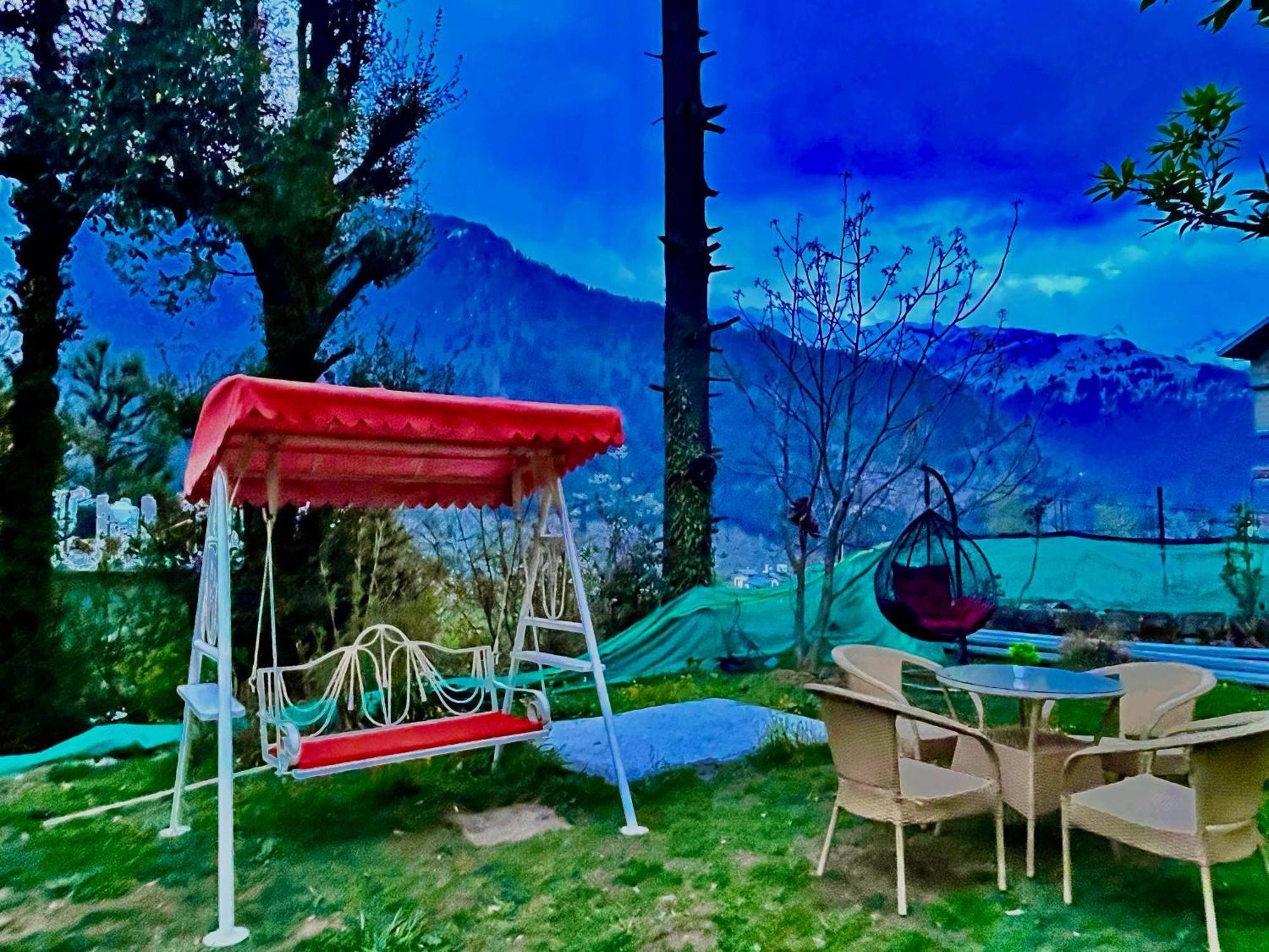The Manu Emerald # Farmhouse # Top Selling Cottage In Manali # Peaceful Heritage Cozy Stay # Lawn With Bonfire # Most Awarded 外观 照片